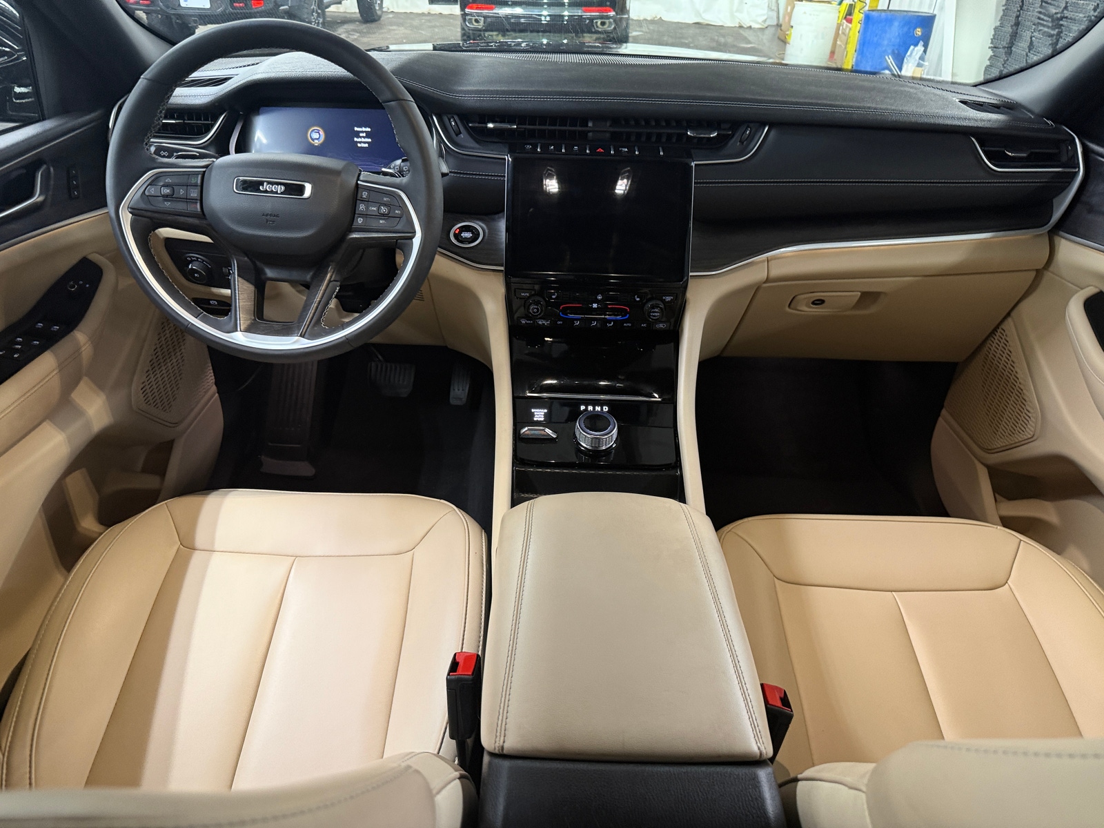 Thumbnail: 2025 Jeep Grand Cherokee - 2