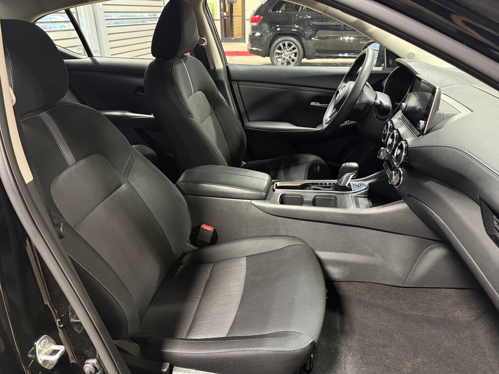 Thumbnail: 2025 Nissan Sentra - 2