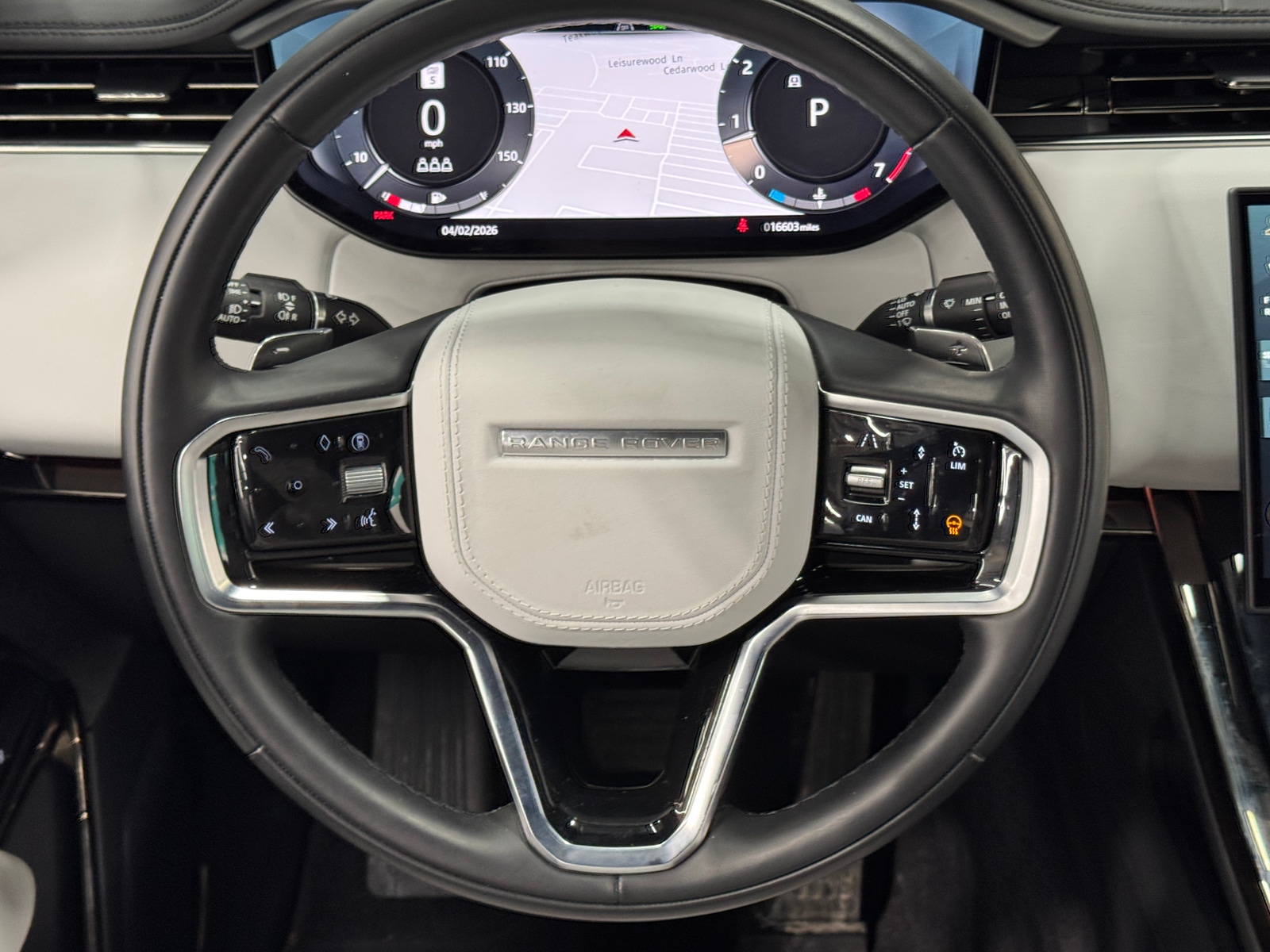 Thumbnail: 2025 Land Rover Range Rover Sport - 4