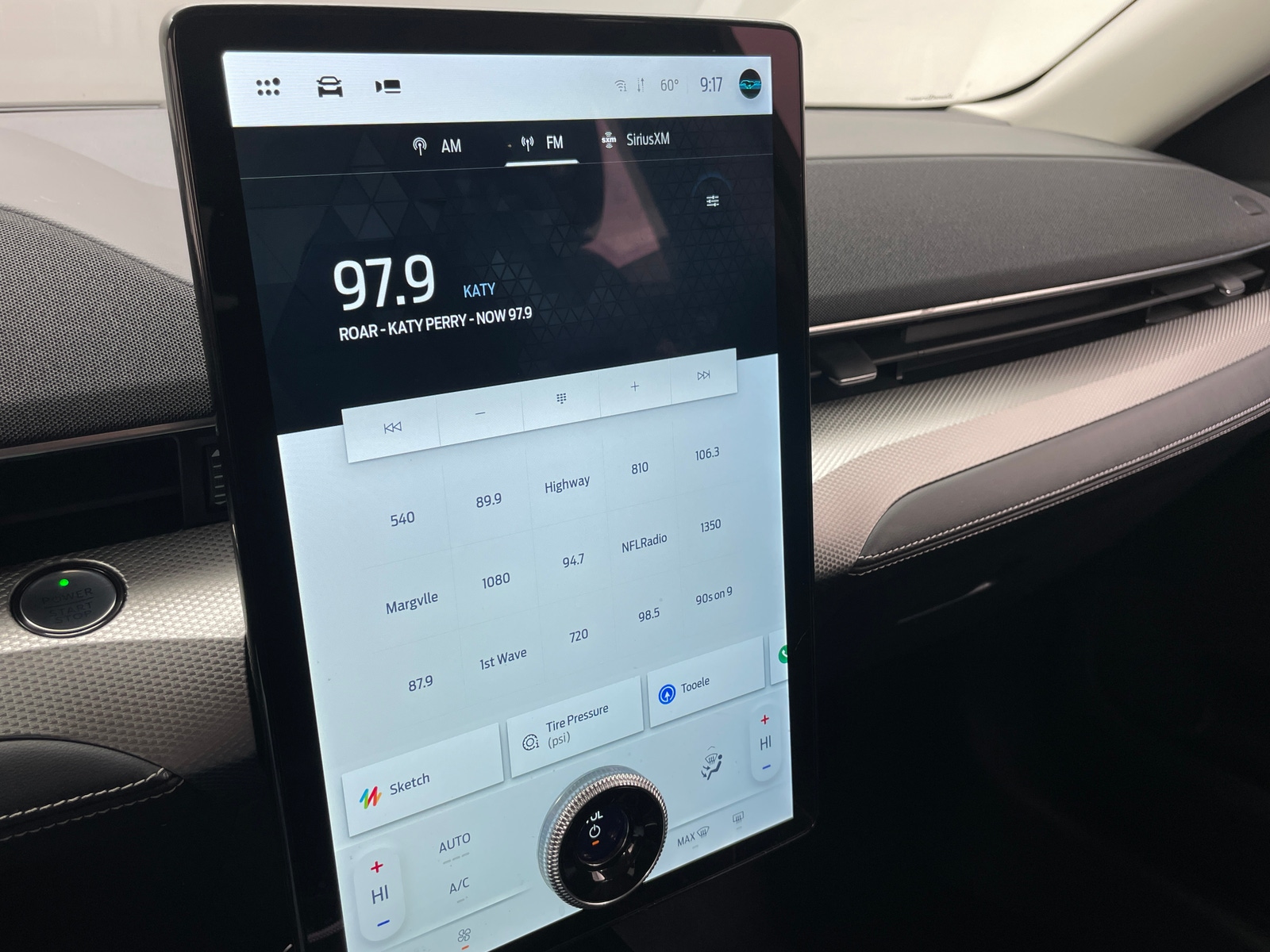 Thumbnail: 2022 Ford Mustang Mach-E - 3