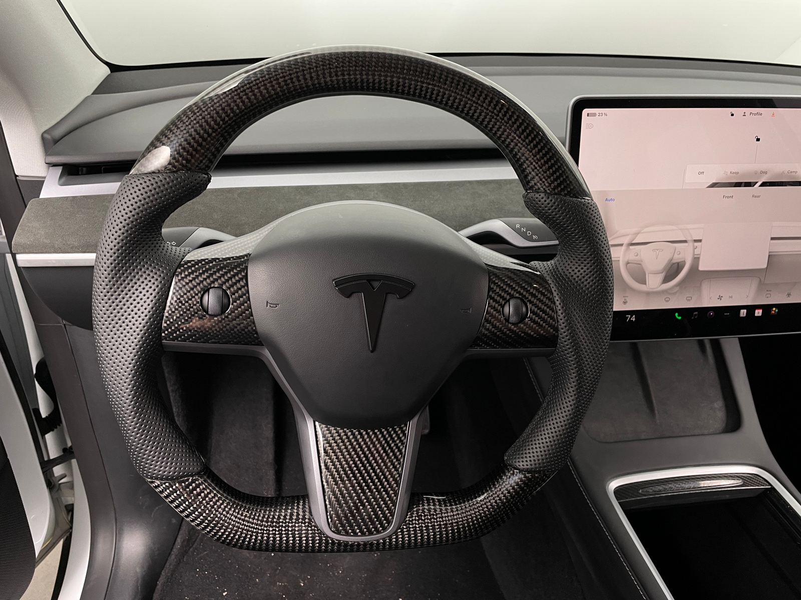 Thumbnail: 2023 Tesla Model Y - 4