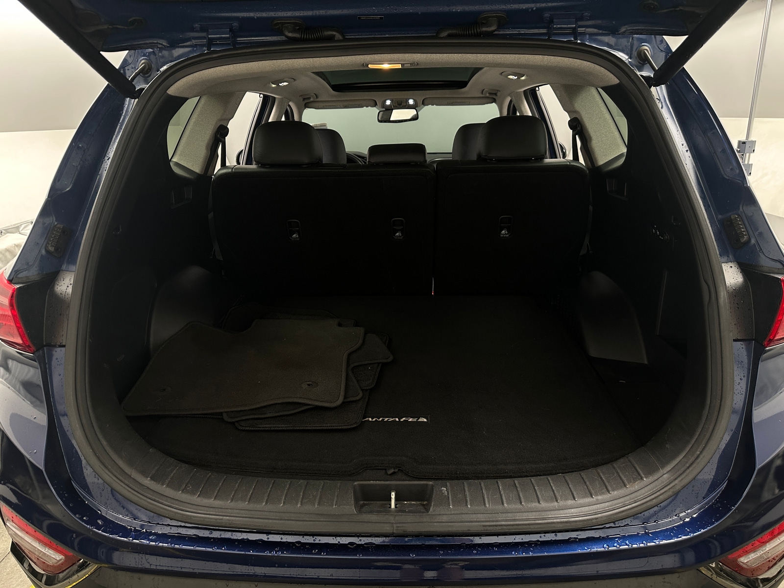 Thumbnail: 2020 Hyundai Santa Fe - 6