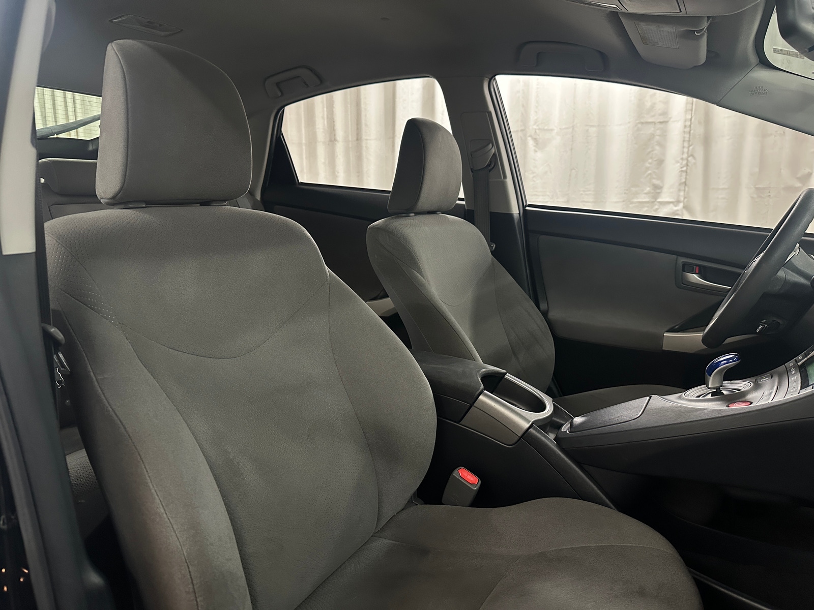 Thumbnail: 2015 Toyota Prius - 2