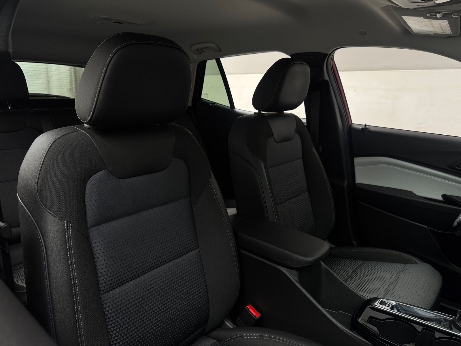 Thumbnail: 2025 Chevrolet Trax - 2