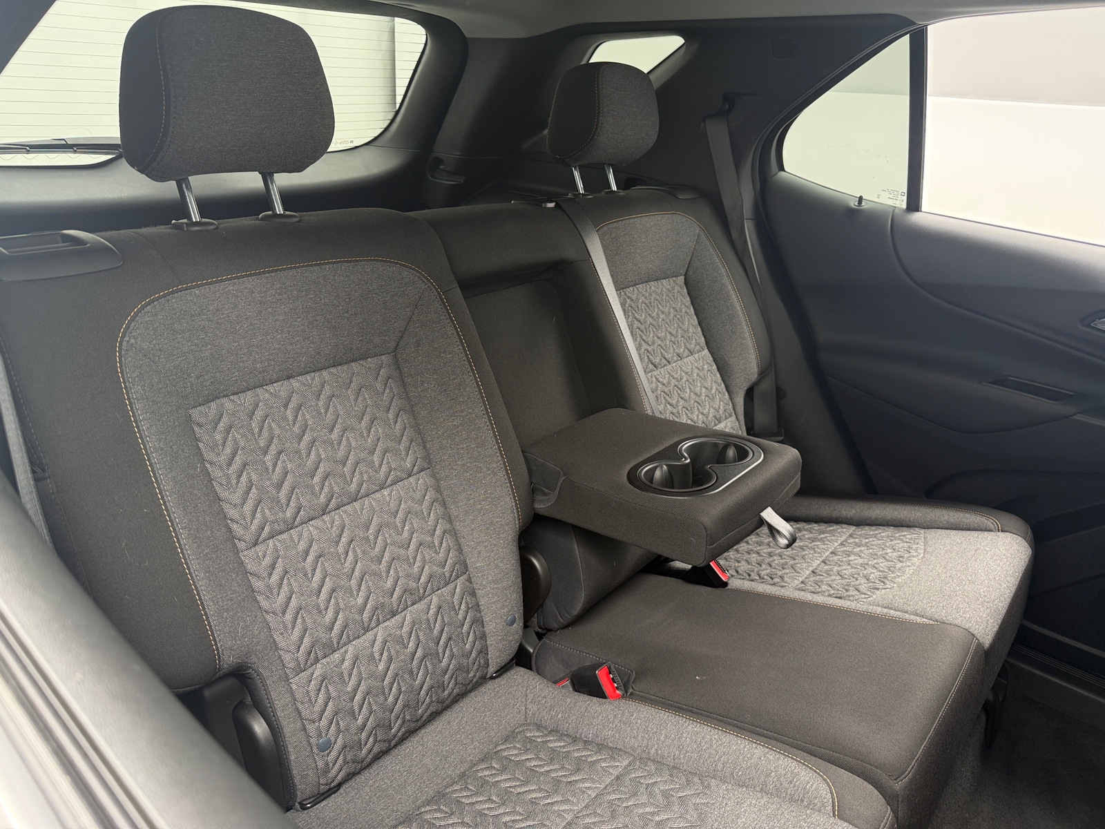 Thumbnail: 2022 Chevrolet Equinox - 6