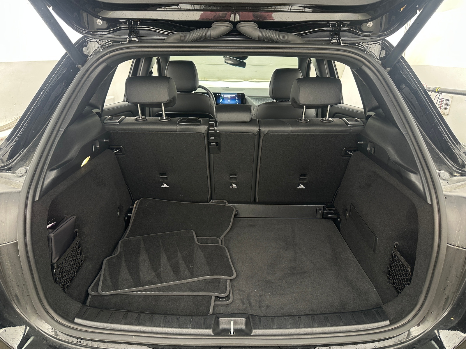 Thumbnail: 2025 Mercedes-Benz GLA - 6