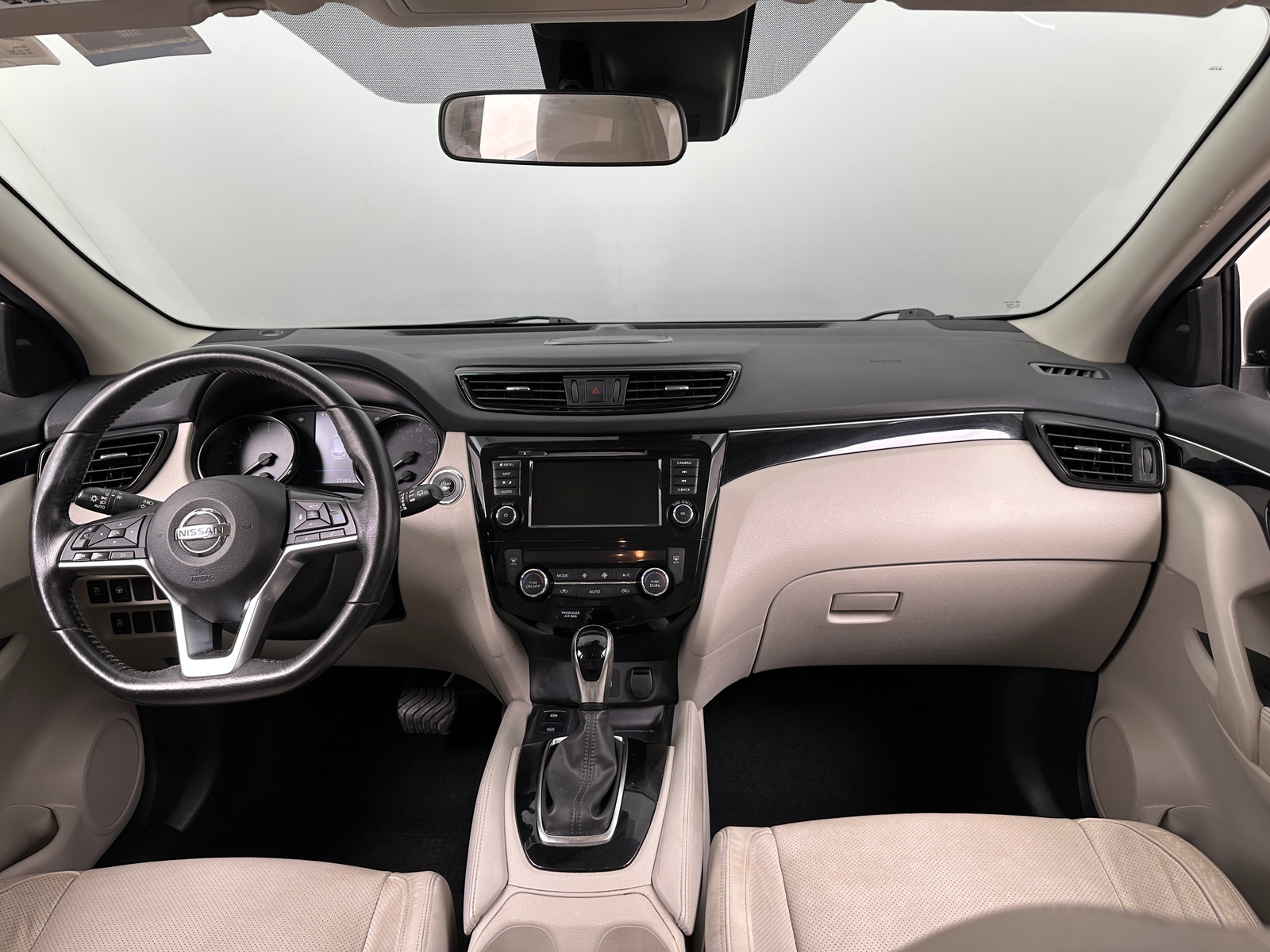 Thumbnail: 2019 Nissan Rogue Sport - 2