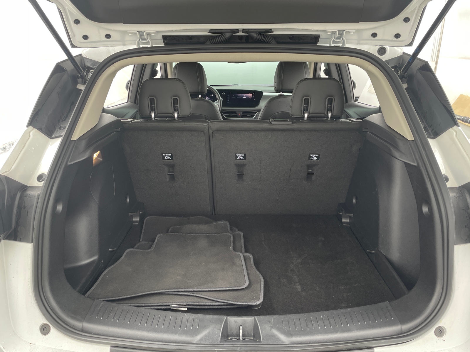 Thumbnail: 2025 Buick Encore GX - 7