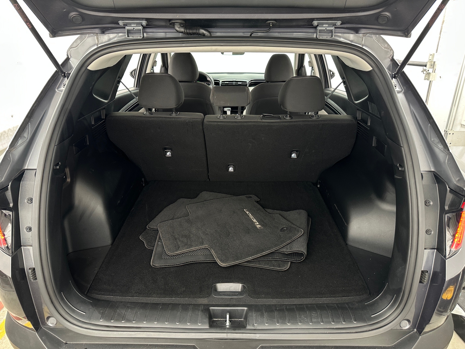 Thumbnail: 2022 Hyundai Tucson - 7