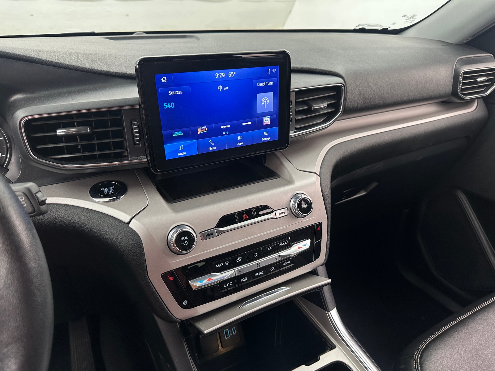 Thumbnail: 2024 Ford Explorer - 4