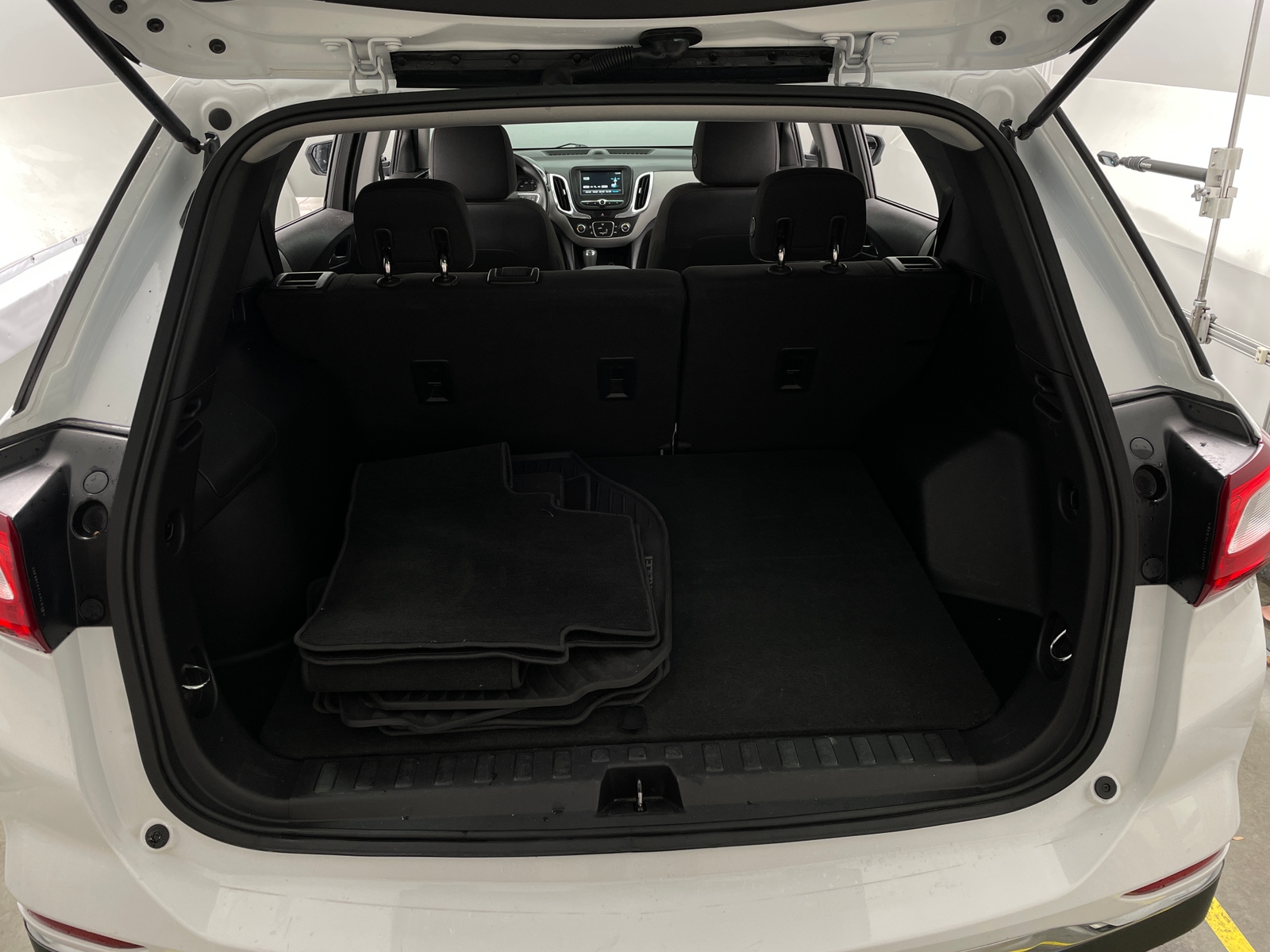 Thumbnail: 2018 Chevrolet Equinox - 7