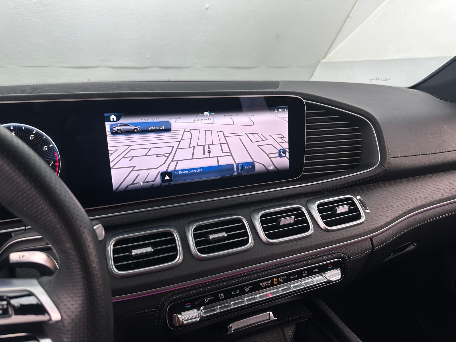 Thumbnail: 2024 Mercedes-Benz GLE - 3