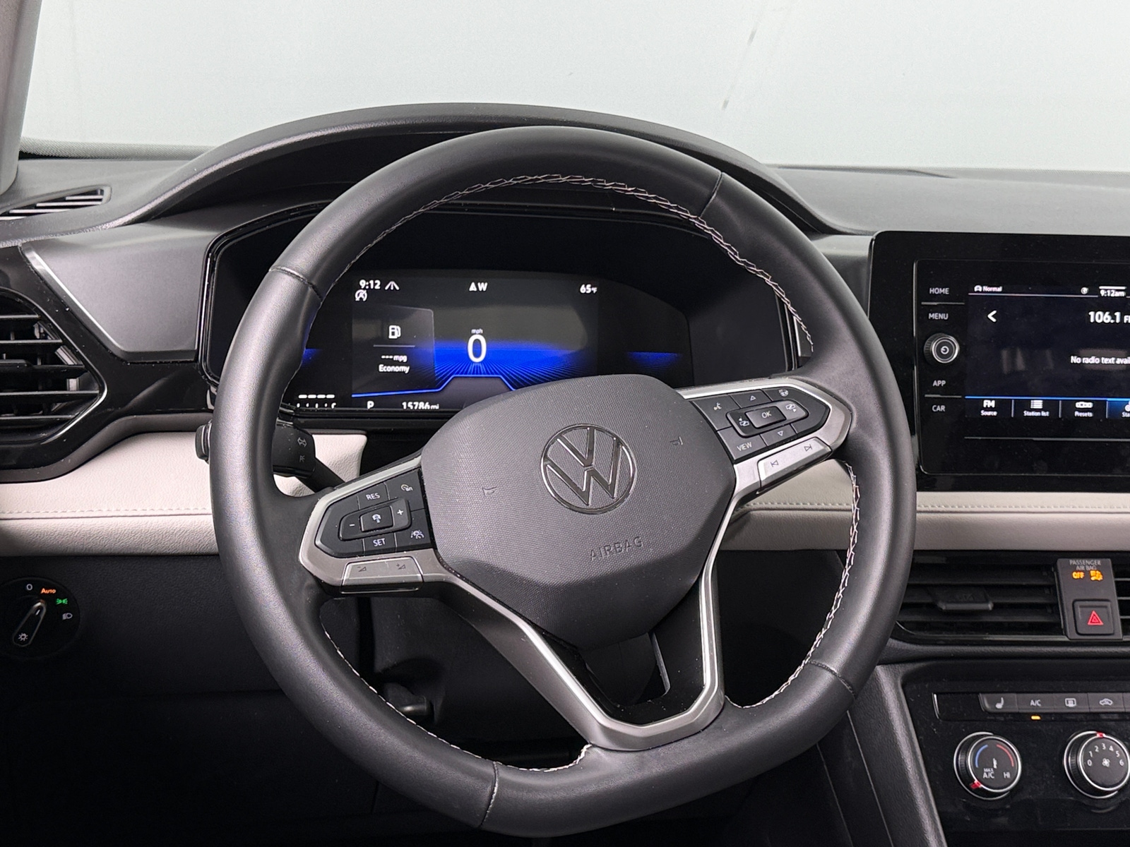 Thumbnail: 2025 Volkswagen Taos - 5