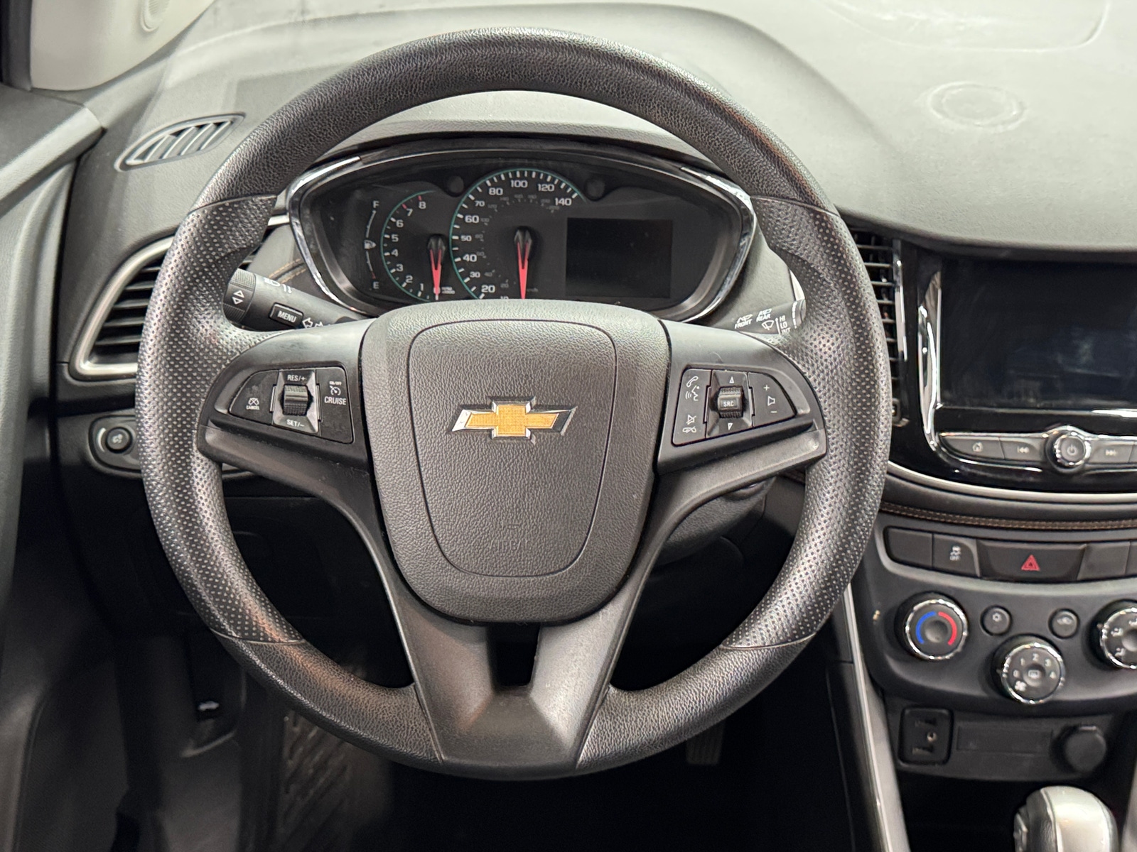 Thumbnail: 2019 Chevrolet Trax - 5