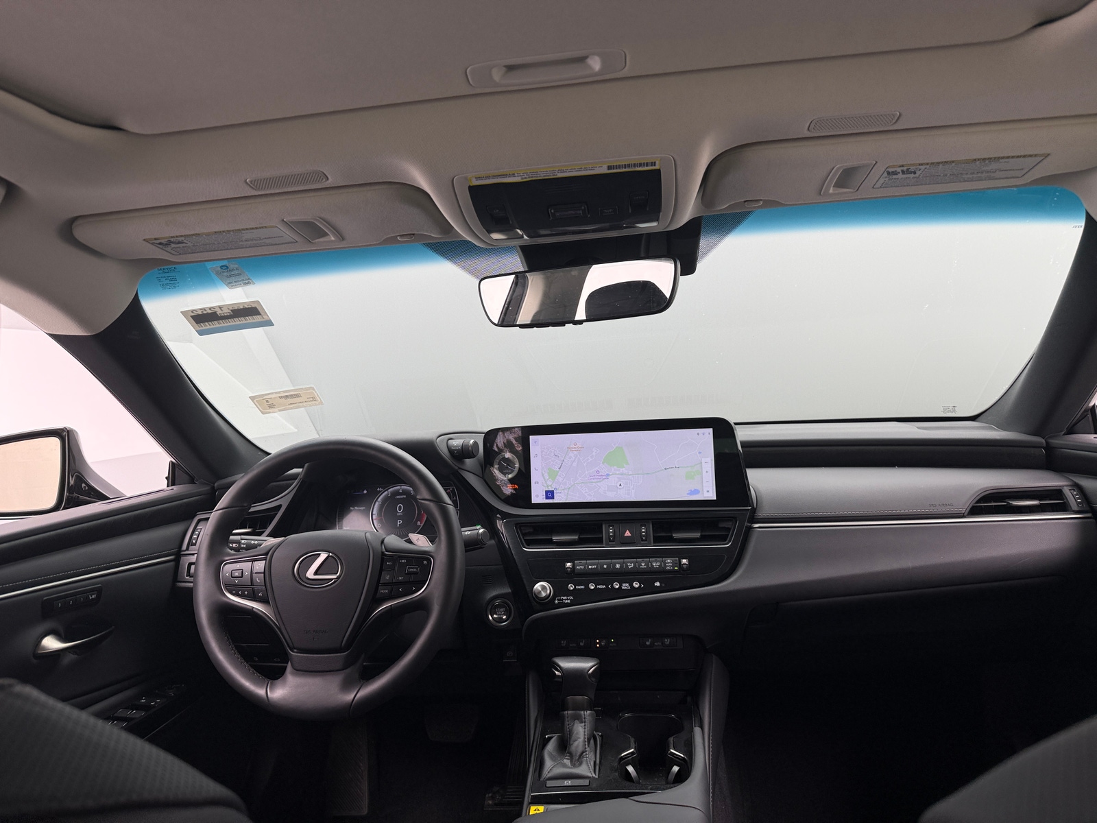 Thumbnail: 2024 Lexus ES - 2