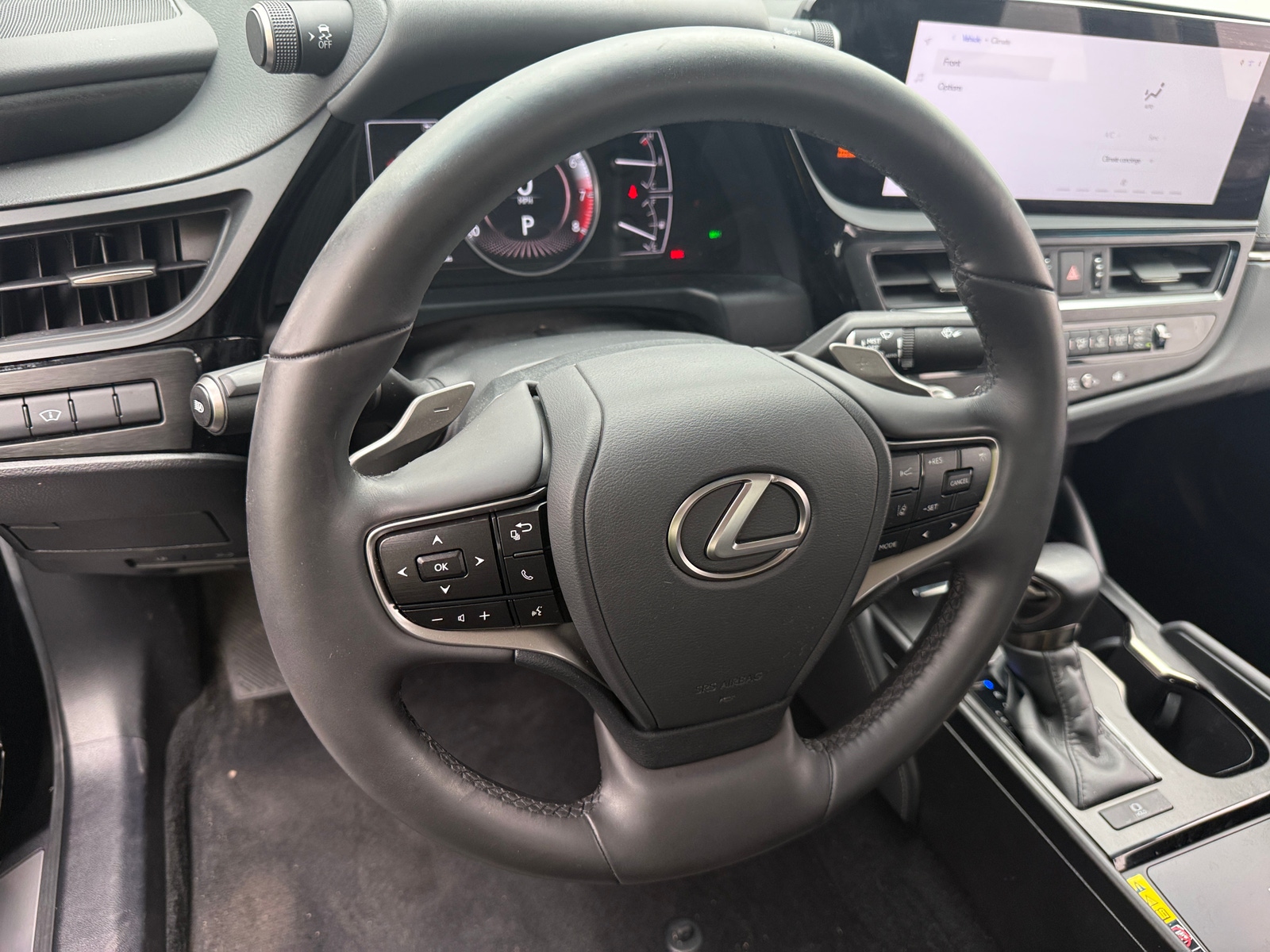 Thumbnail: 2024 Lexus ES - 4