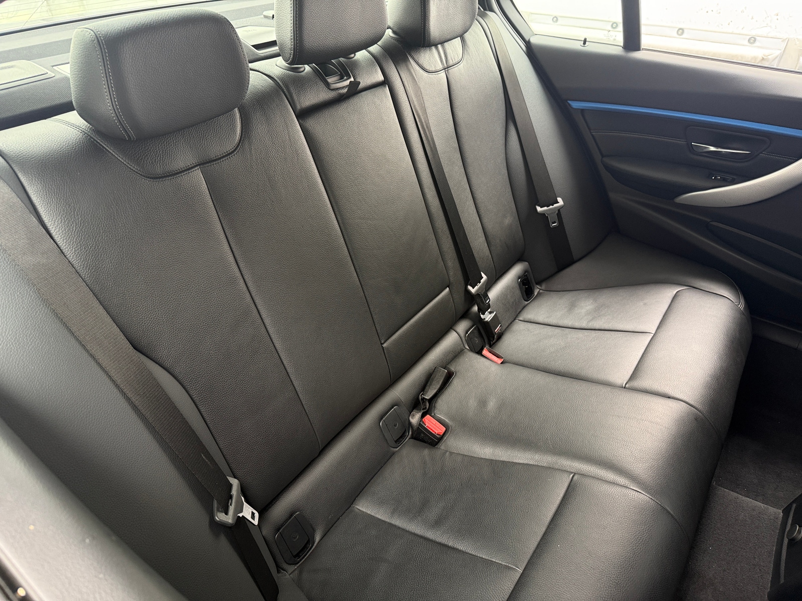 Thumbnail: 2018 BMW 3 Series - 5