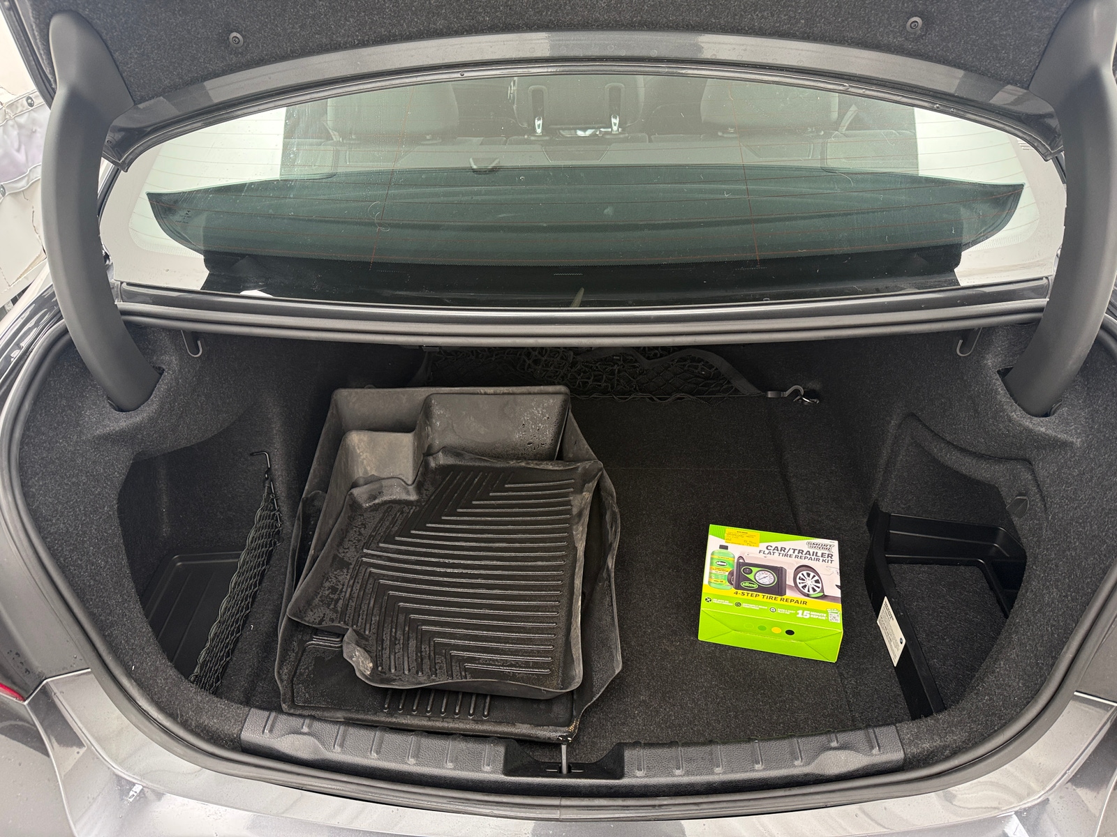 Thumbnail: 2018 BMW 3 Series - 6