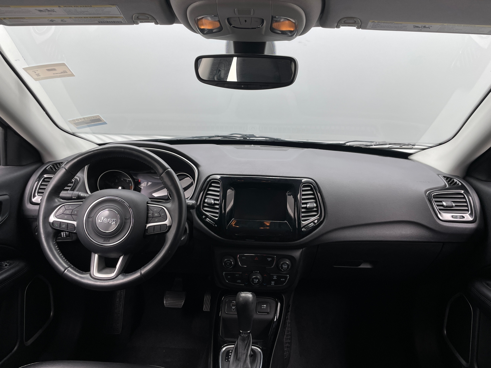 Thumbnail: 2018 Jeep Compass - 3