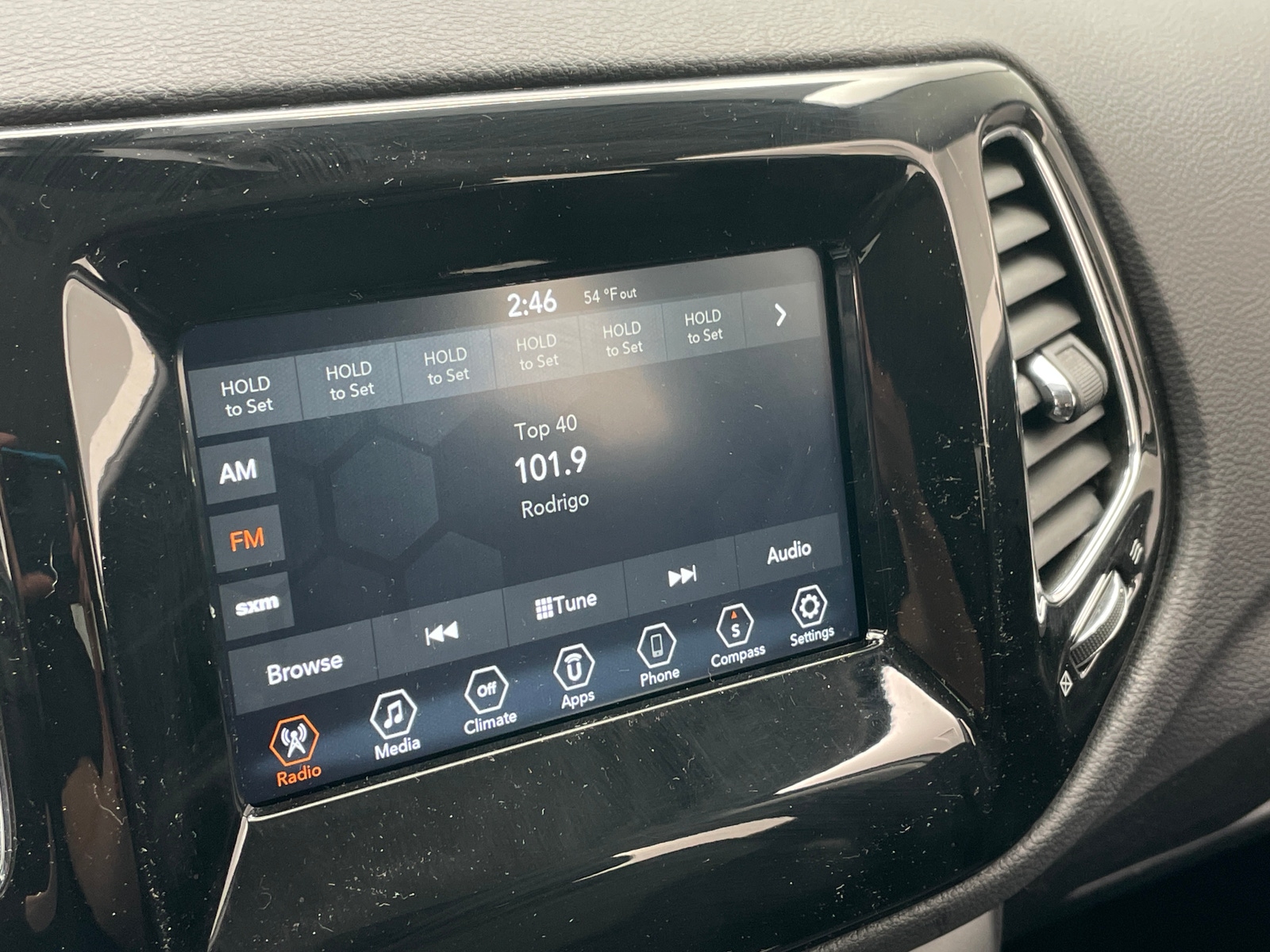 Thumbnail: 2018 Jeep Compass - 4