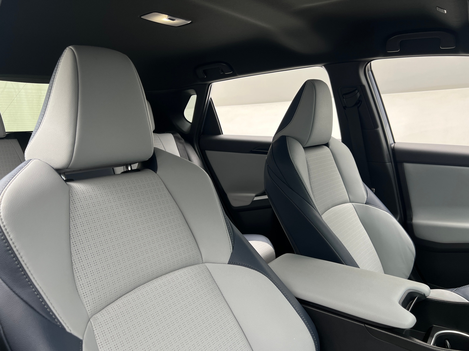 Thumbnail: 2025 Subaru Solterra - 2