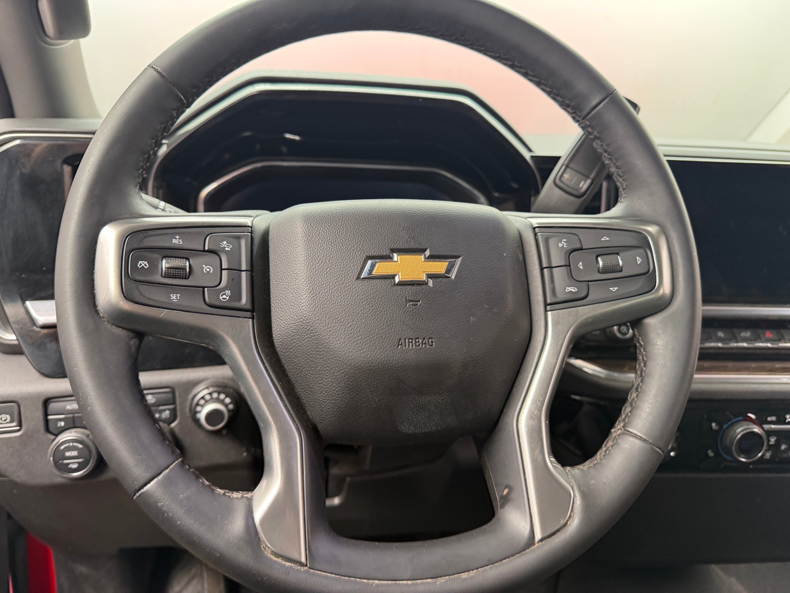 Thumbnail: 2024 Chevrolet Silverado 1500 - 5