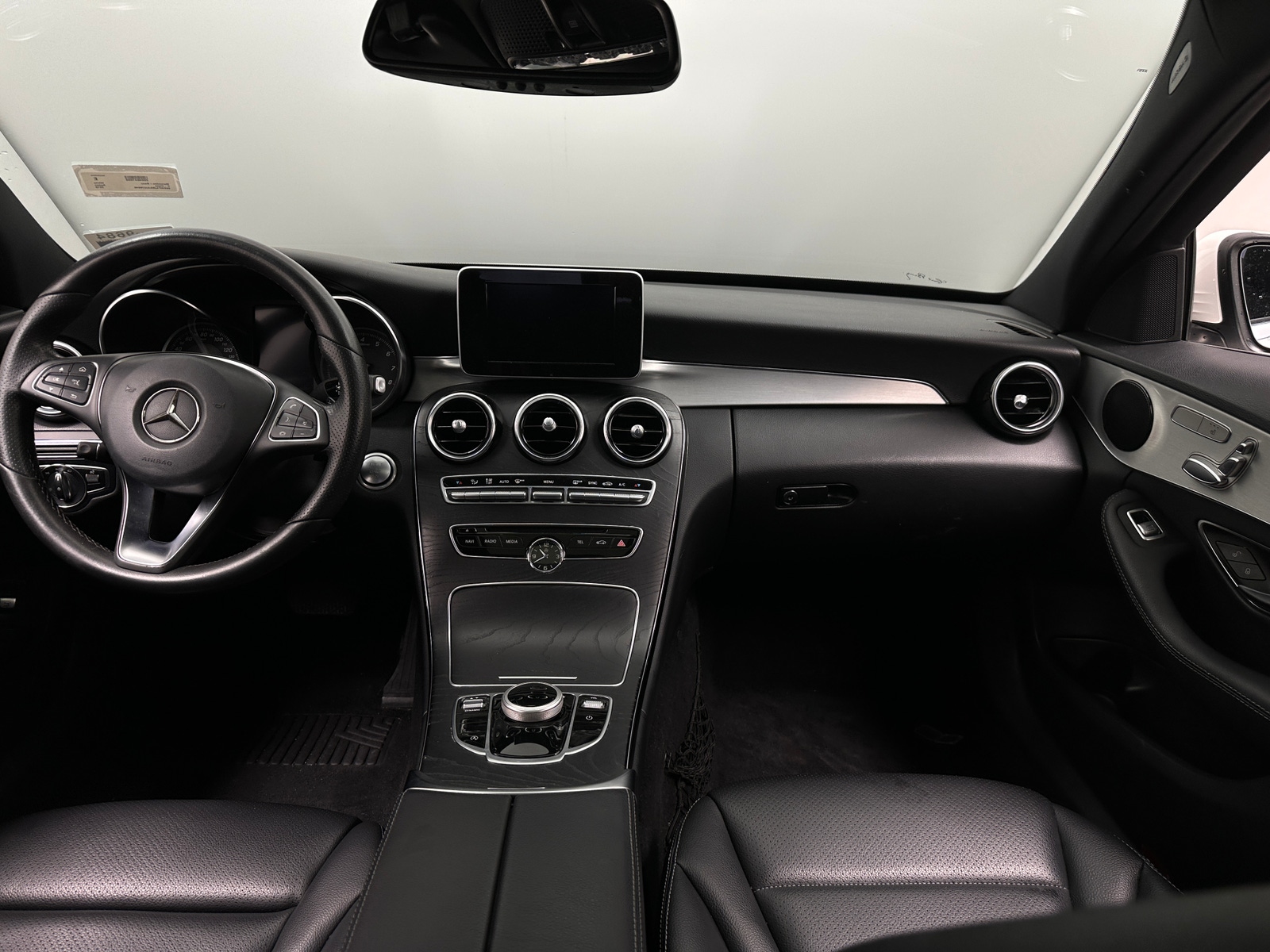 Thumbnail: 2018 Mercedes-Benz C-Class - 3