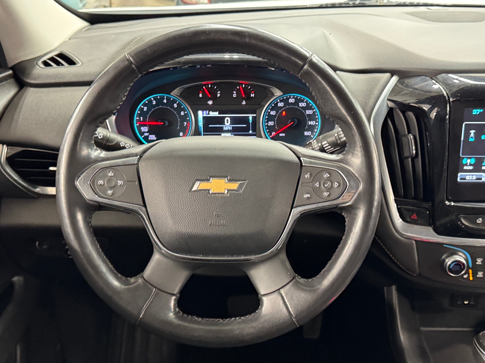 Thumbnail: 2019 Chevrolet Traverse - 4