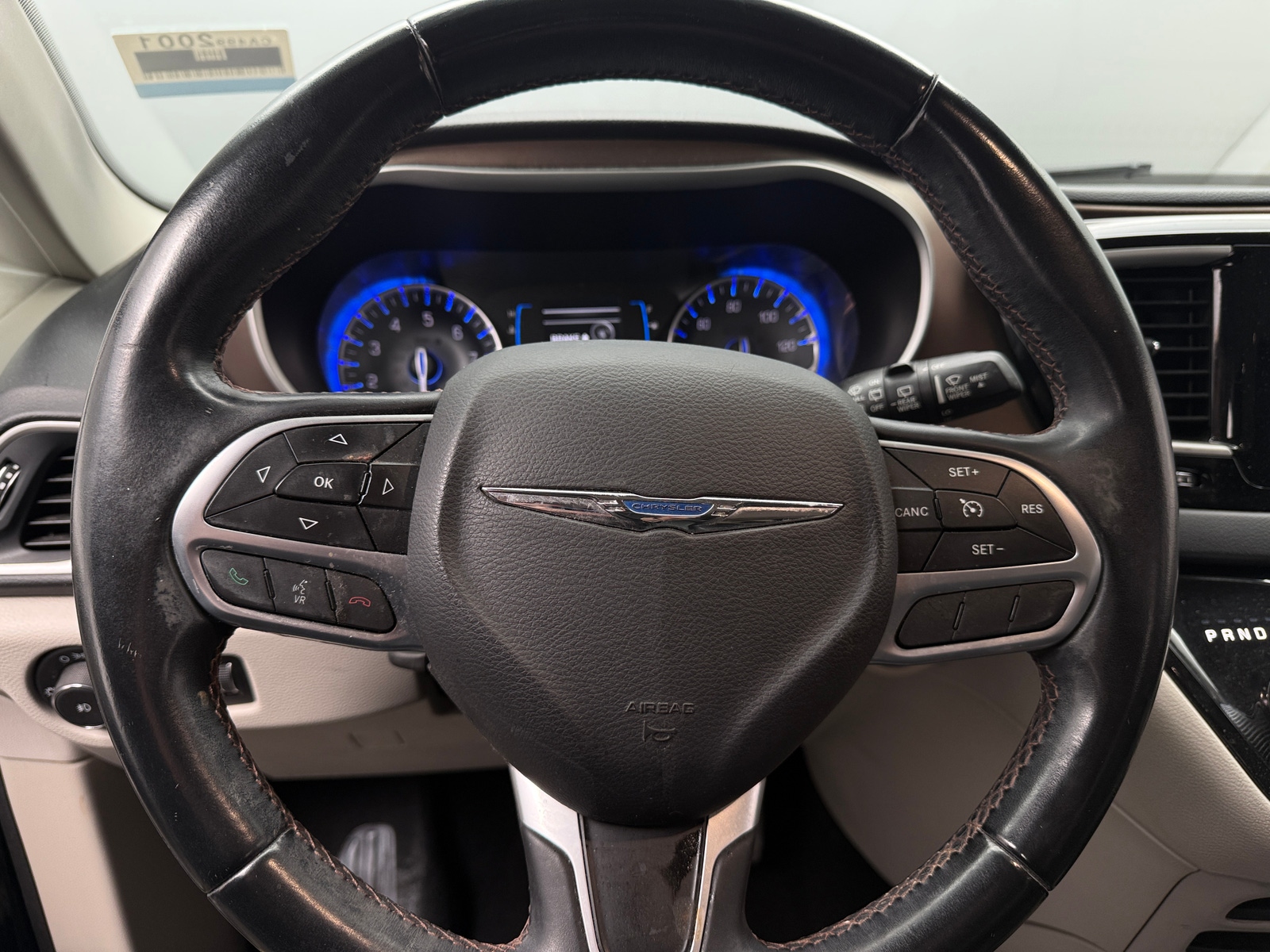 Thumbnail: 2017 Chrysler Pacifica - 4