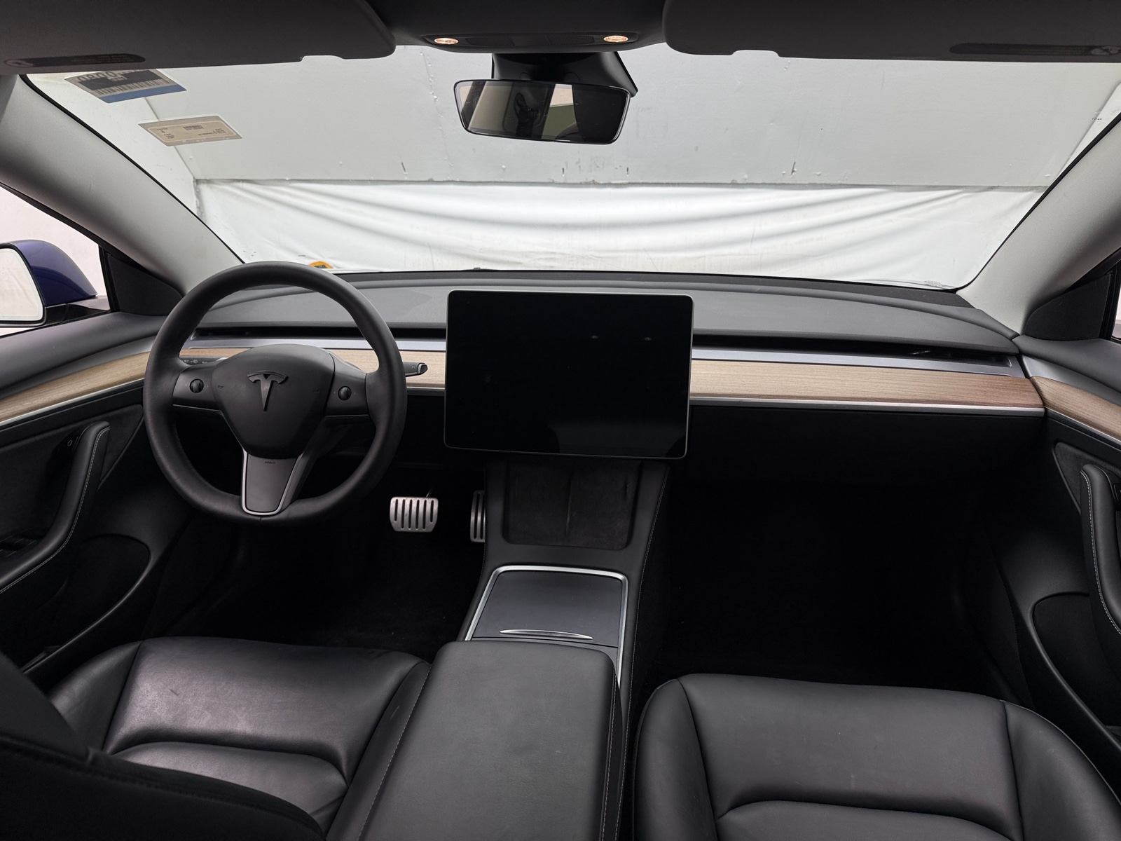 Thumbnail: 2023 Tesla Model 3 - 2