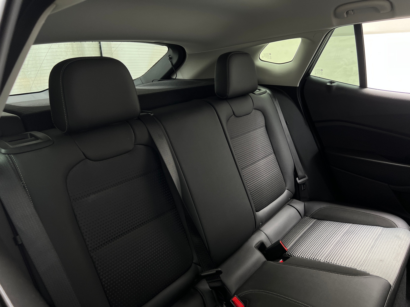 Thumbnail: 2025 Chevrolet Trax - 6