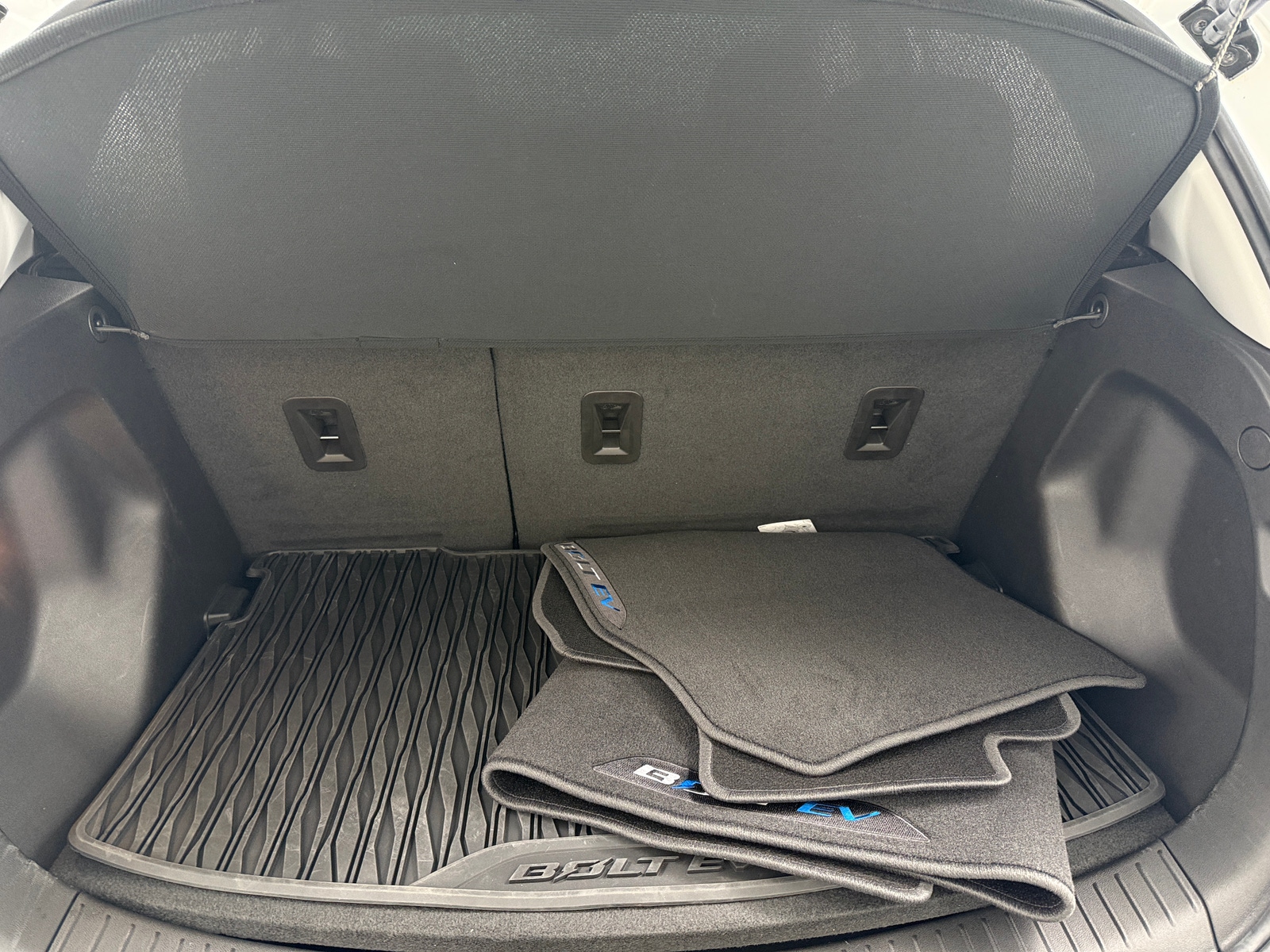 Thumbnail: 2023 Chevrolet Bolt EV - 6