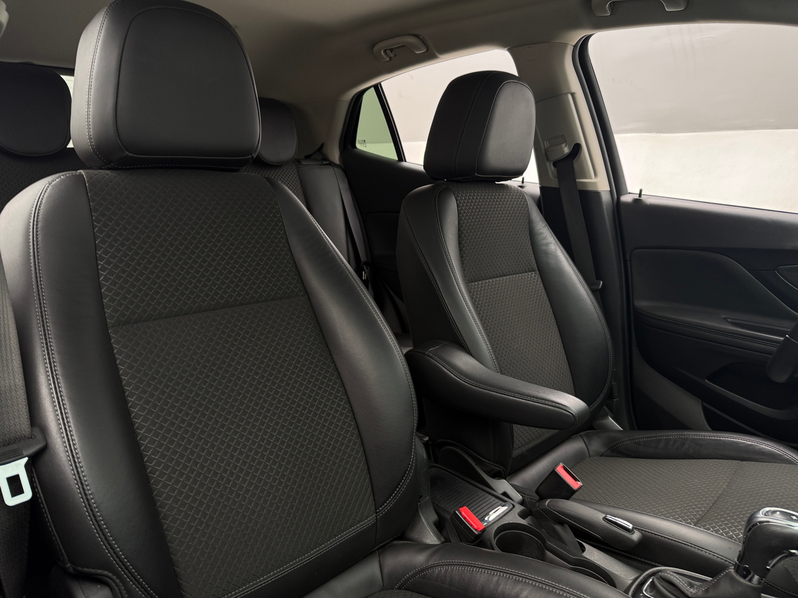 Thumbnail: 2017 Buick Encore - 2