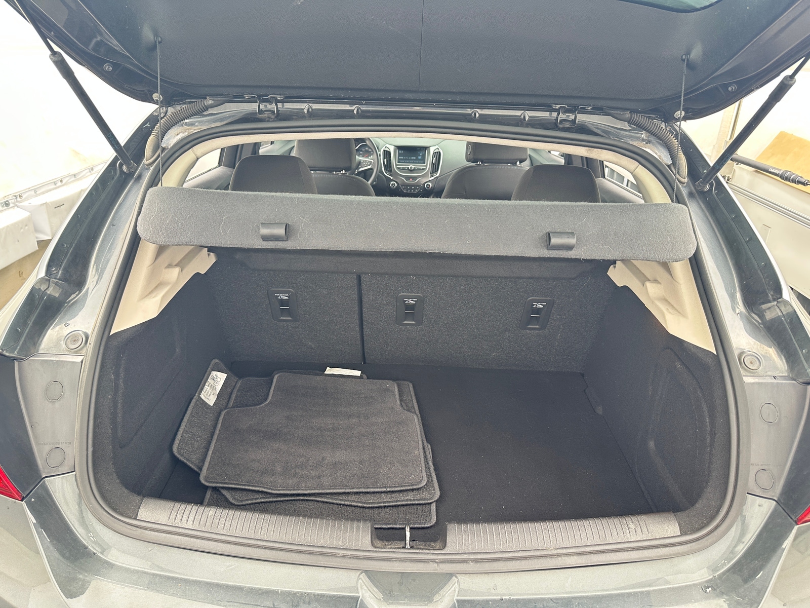 Thumbnail: 2017 Chevrolet Cruze - 7