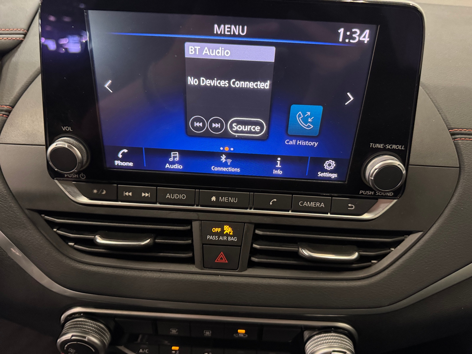 Thumbnail: 2022 Nissan Altima - 4