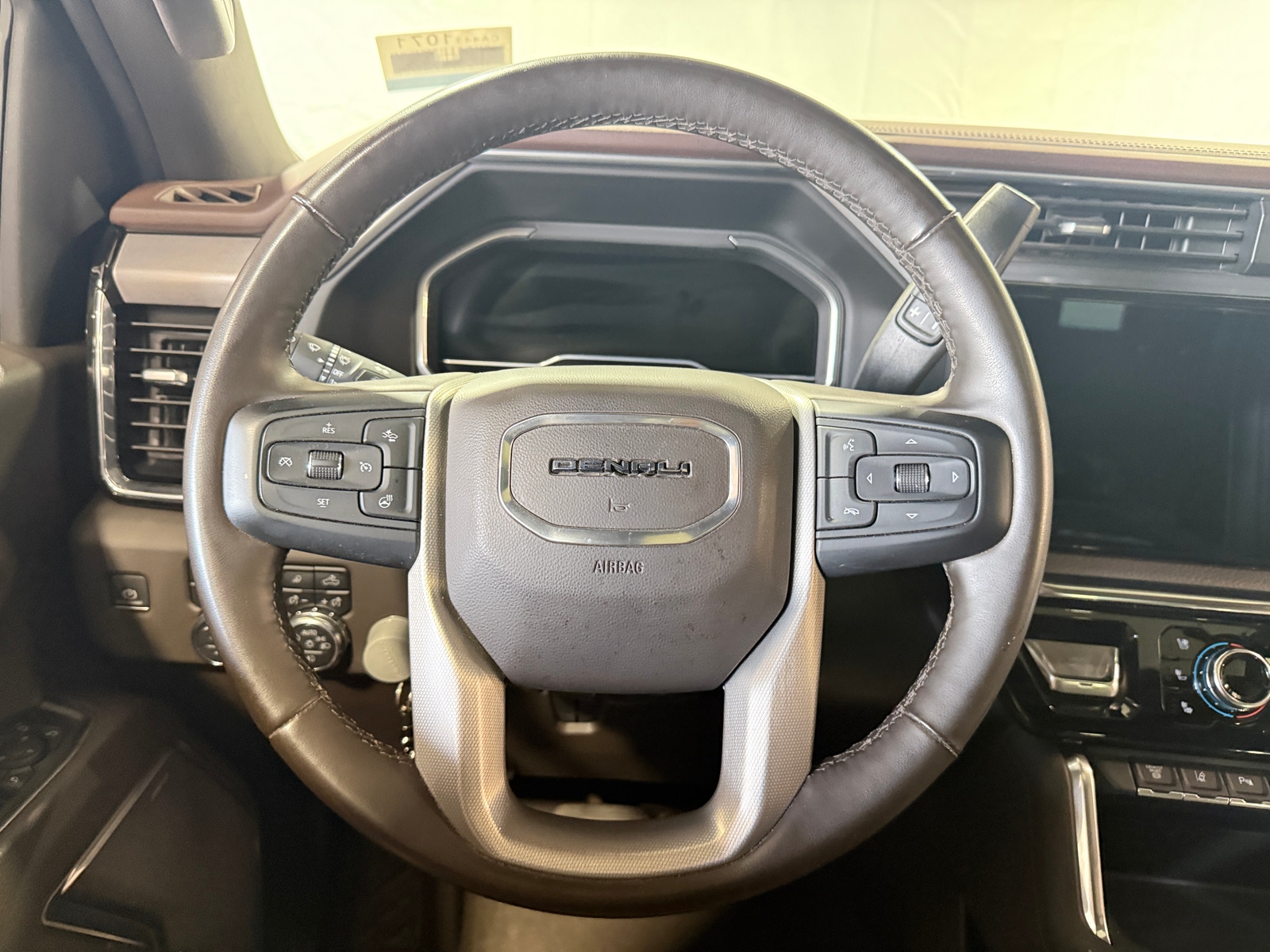 Thumbnail: 2024 GMC Sierra 2500 - 4