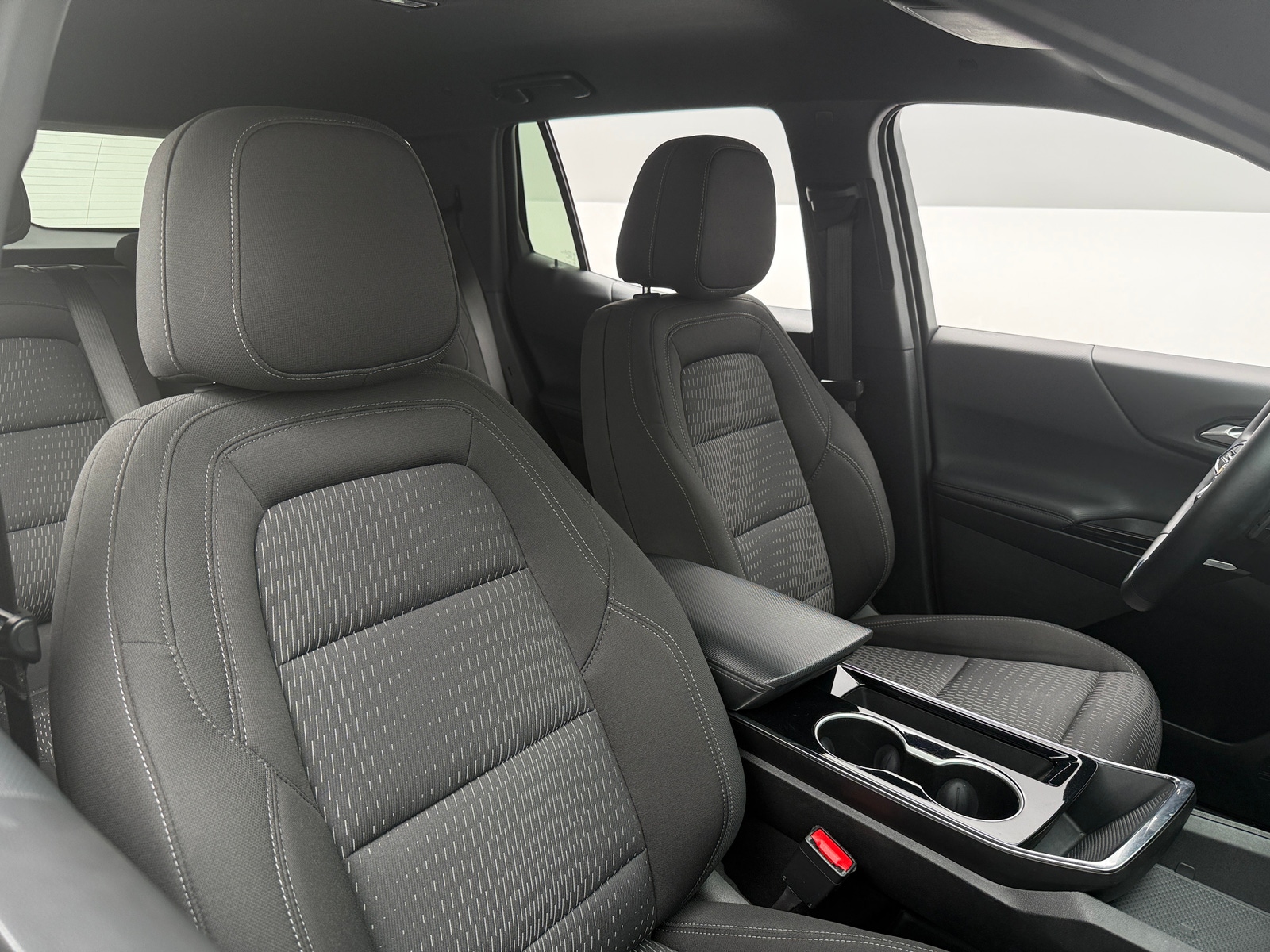 Thumbnail: 2025 Chevrolet Equinox - 2