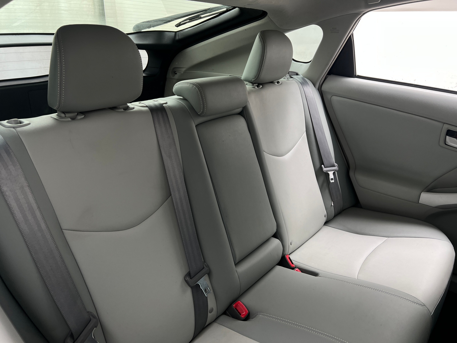 Thumbnail: 2015 Toyota Prius - 6