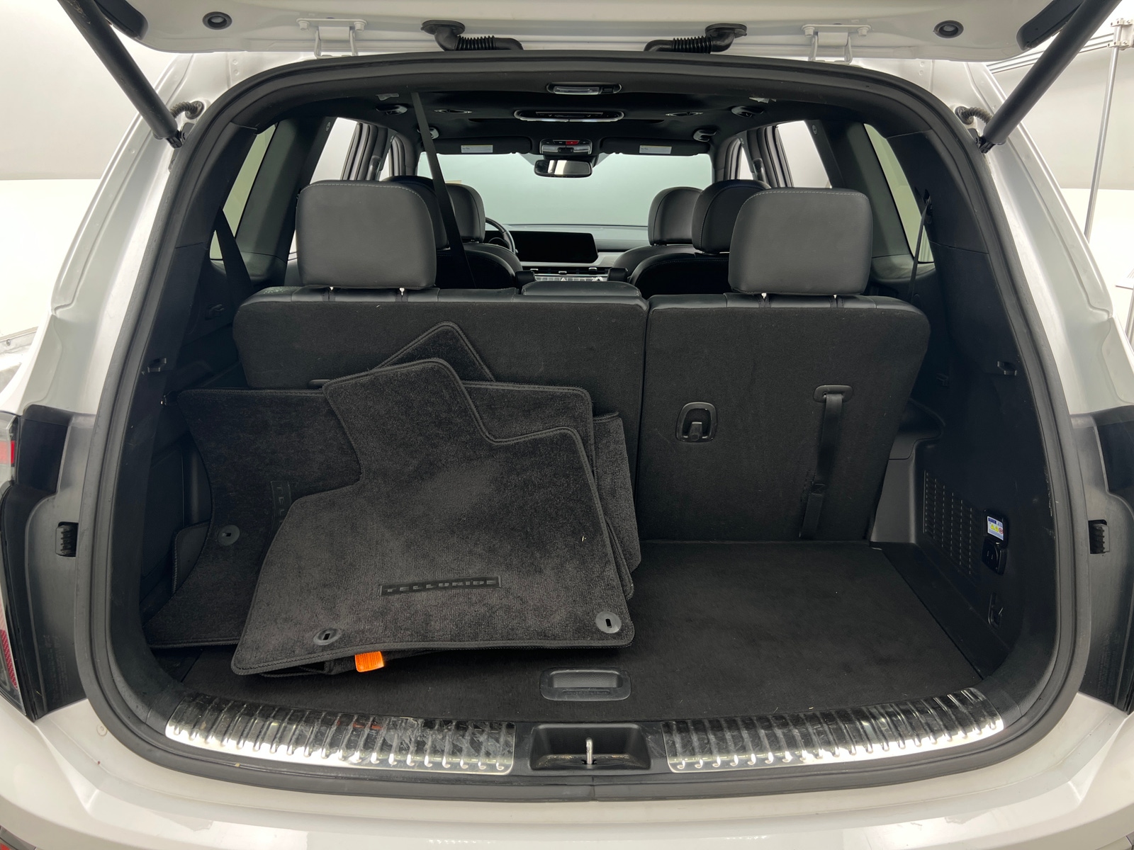 Thumbnail: 2023 Kia Telluride - 6