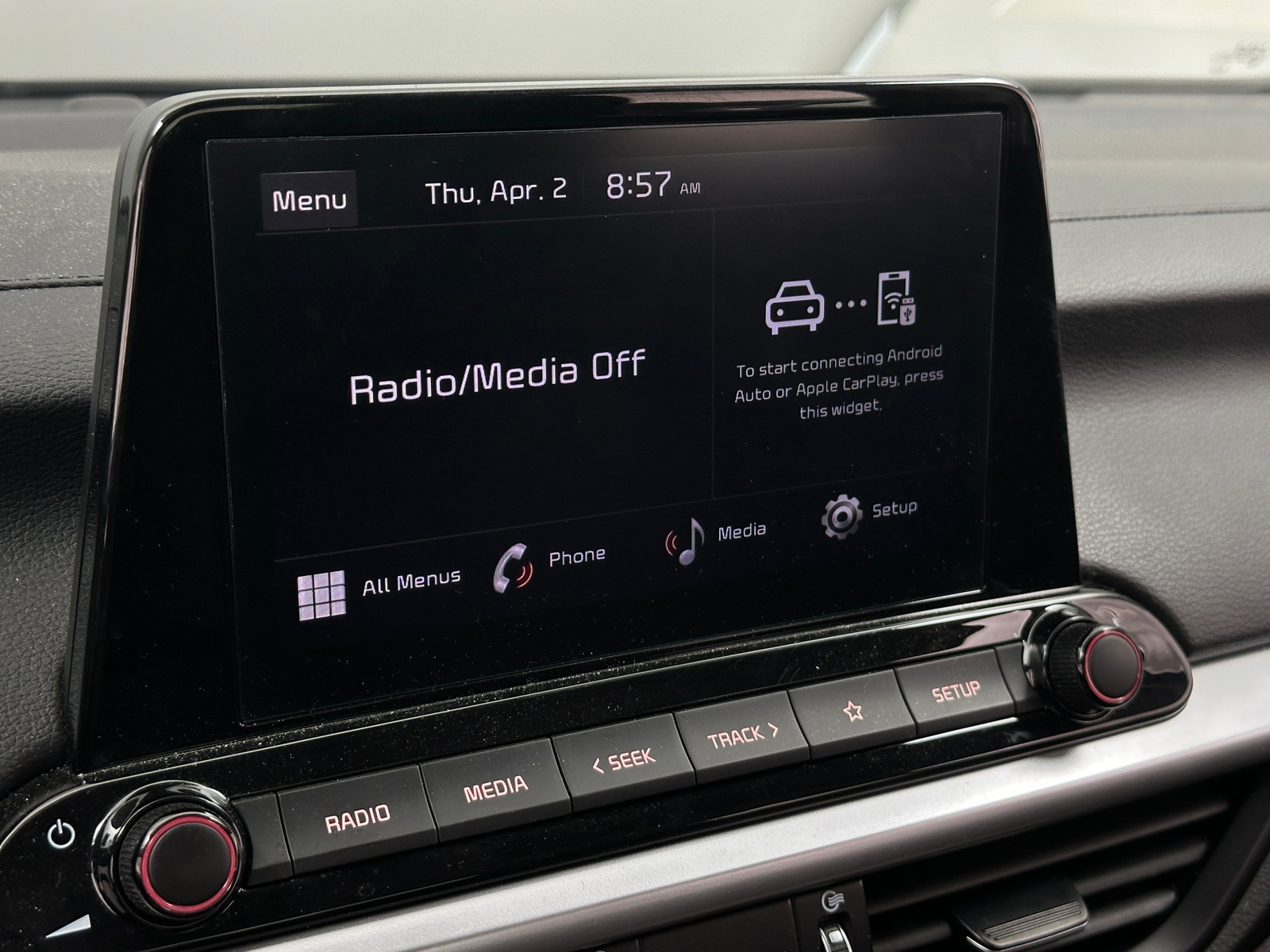 Thumbnail: 2024 Kia Forte - 4