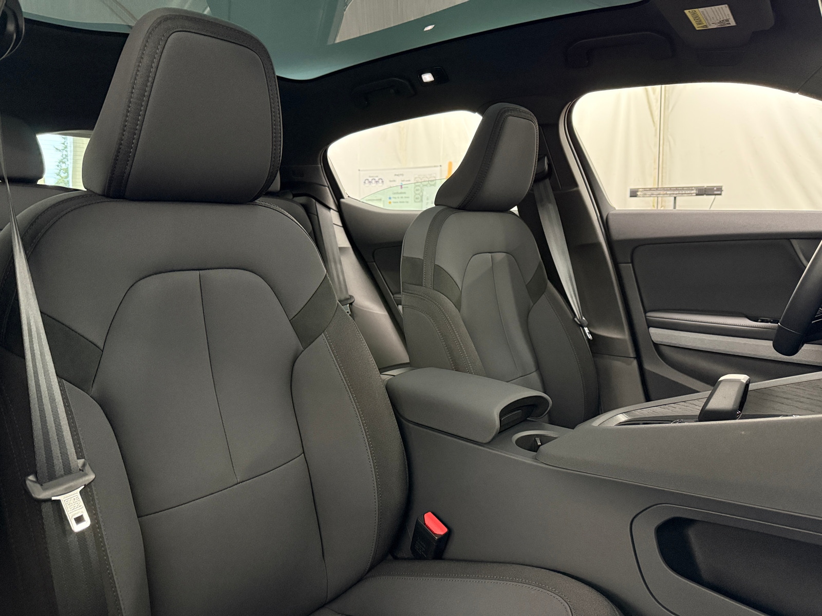 Thumbnail: 2022 Polestar 2 - 2