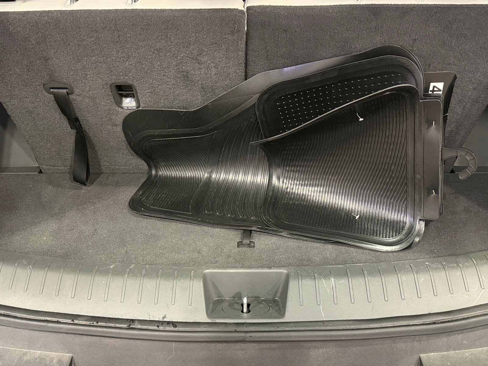 Thumbnail: 2025 Hyundai Santa Fe - 6