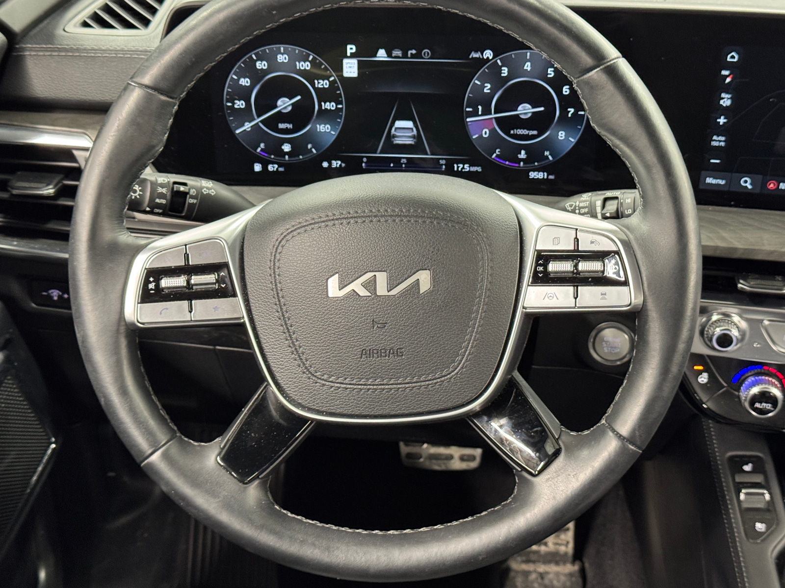 Thumbnail: 2024 Kia Telluride - 4