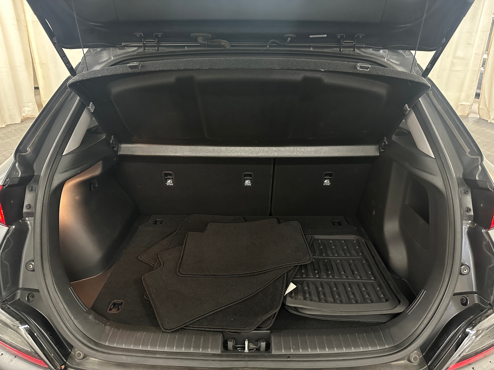 Thumbnail: 2022 Hyundai Kona - 7