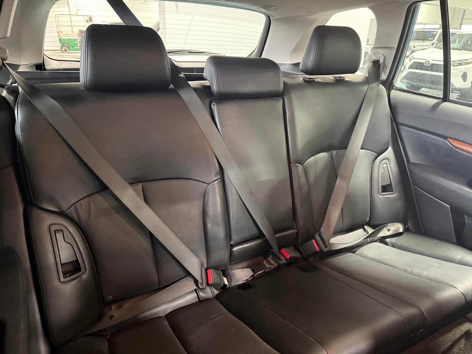 Thumbnail: 2014 Subaru Outback - 5