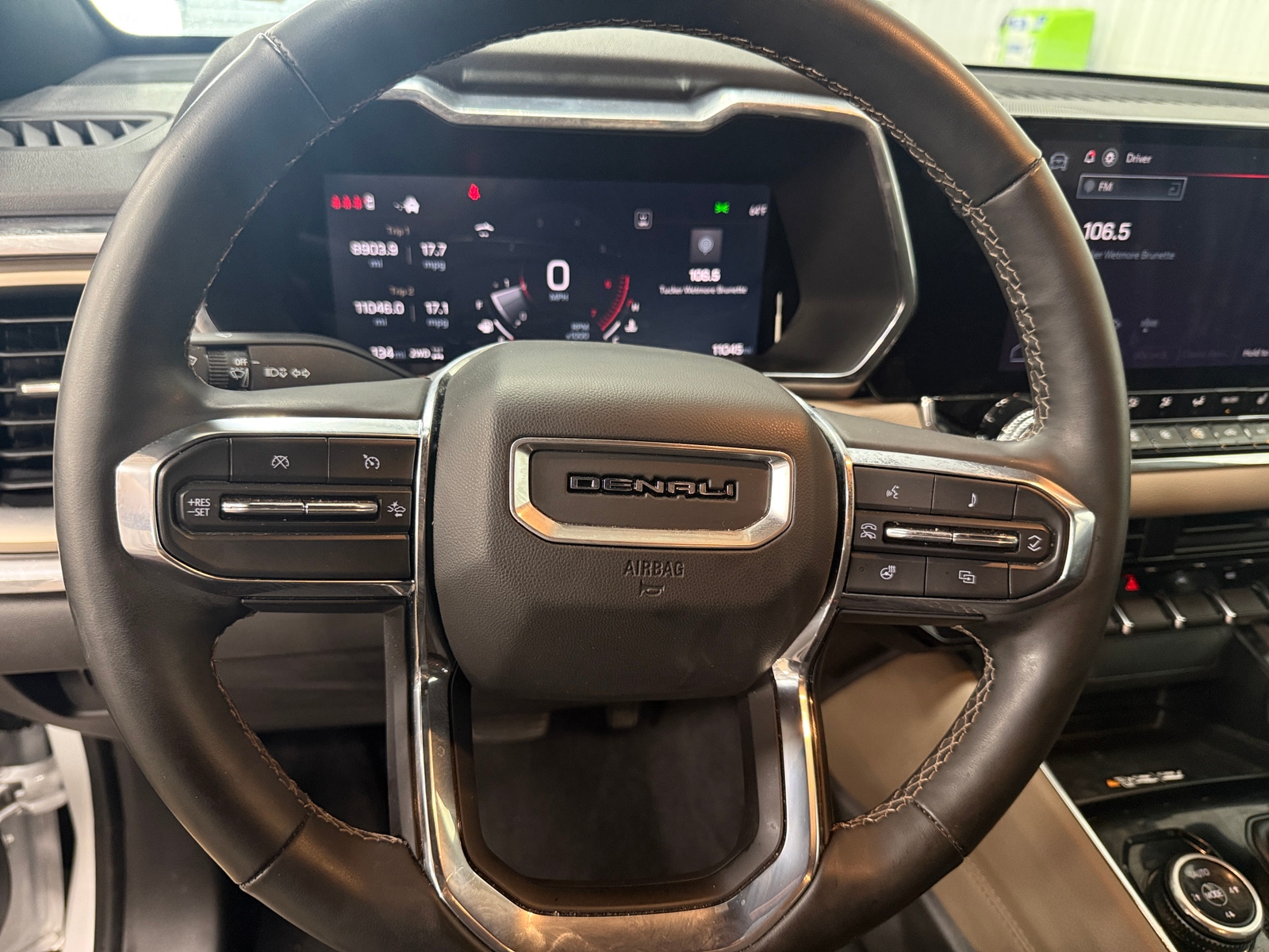 Thumbnail: 2025 GMC Canyon - 4