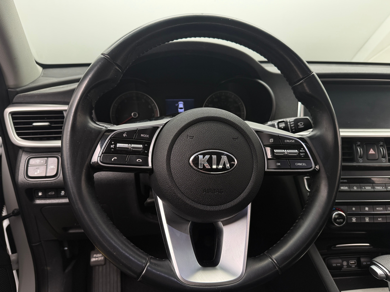 Thumbnail: 2019 Kia Optima - 5