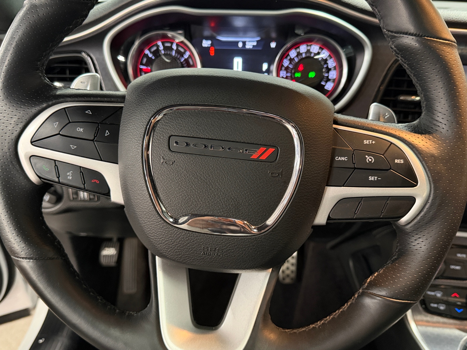 Thumbnail: 2018 Dodge Challenger - 3