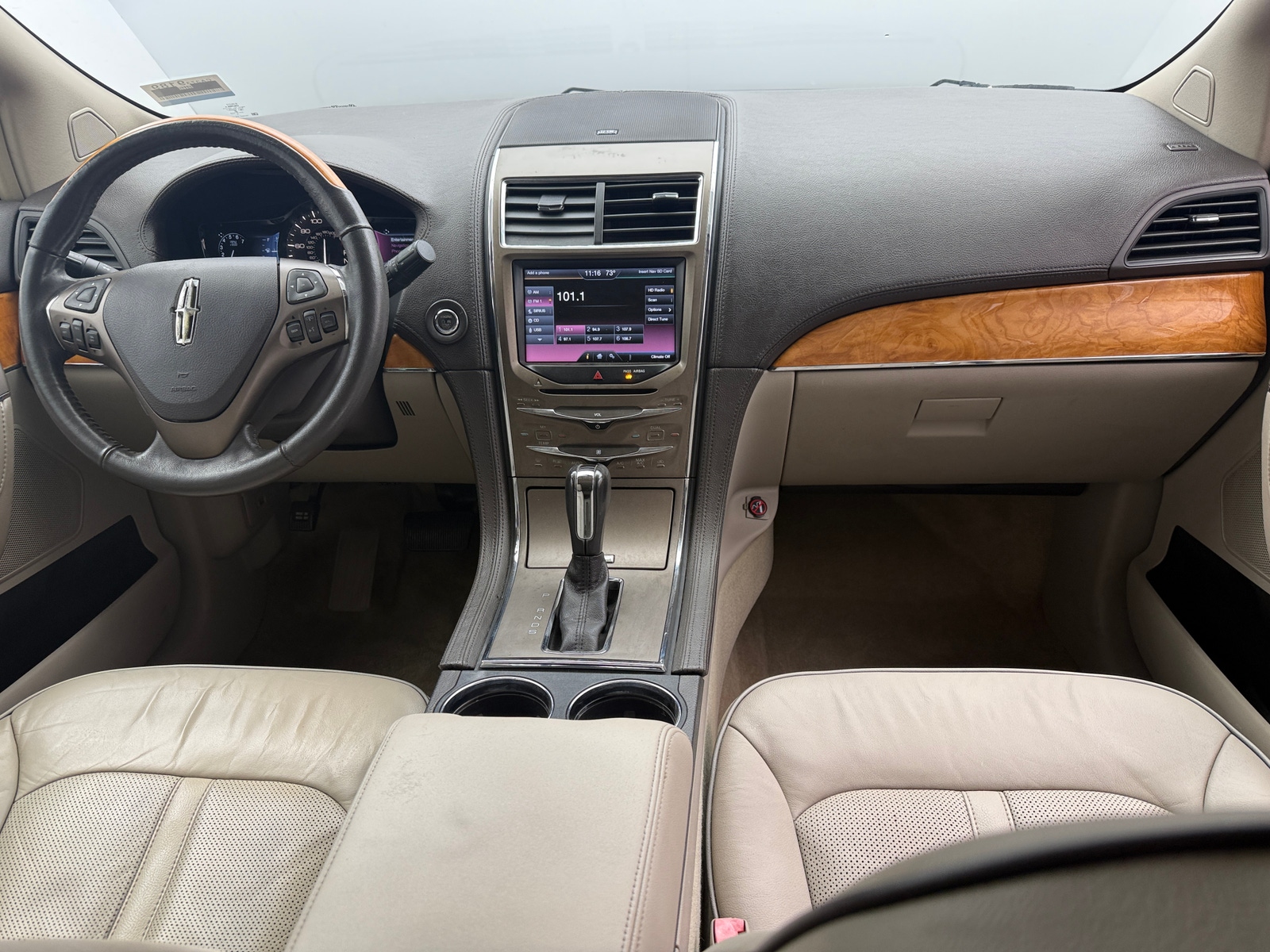 Thumbnail: 2015 Lincoln MKX - 2