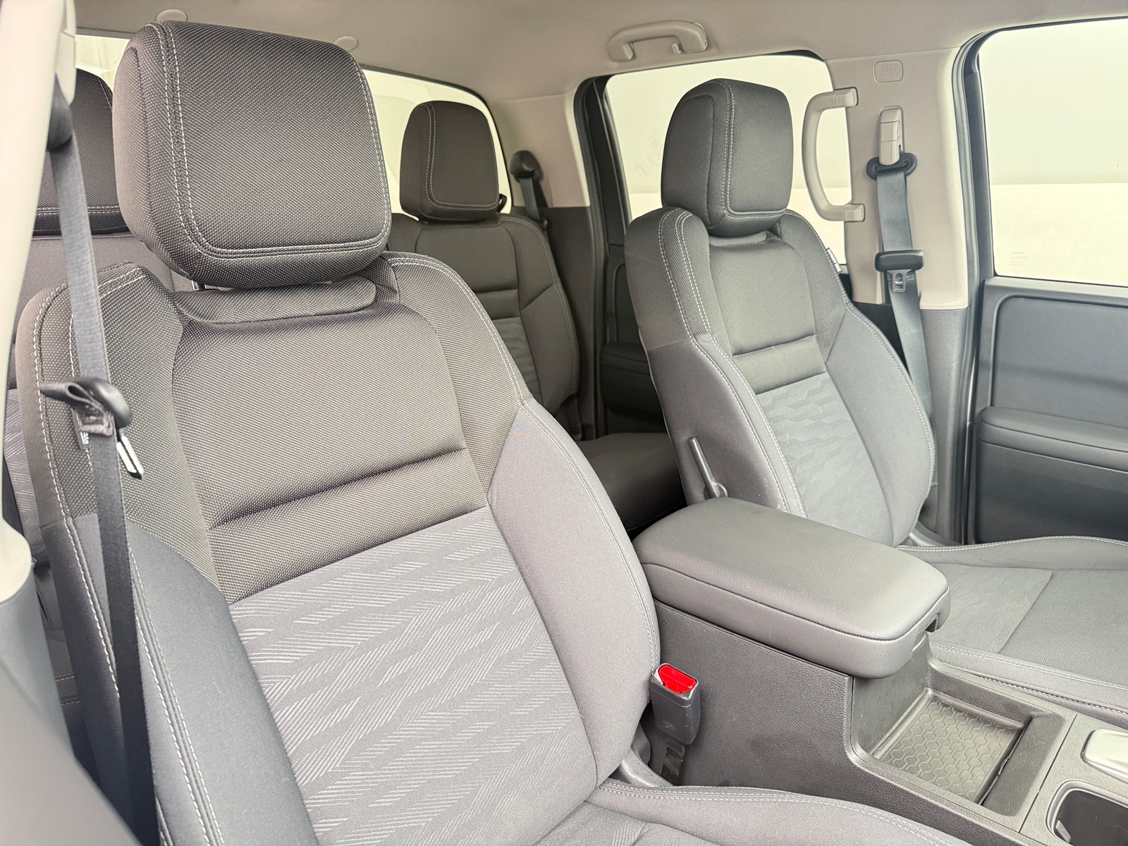 Thumbnail: 2024 Nissan Frontier - 2